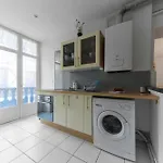 Le Besse - Calme Et Lumineux En Centre *