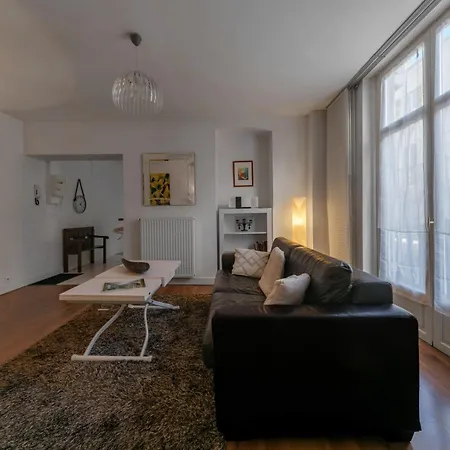 Le Besse - Calme Et Lumineux En Centre Apartmán Vichy