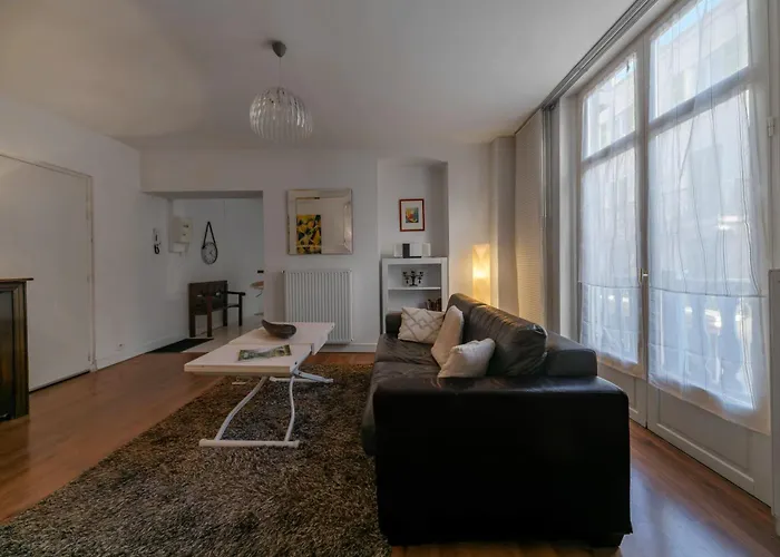 Le Besse - Calme Et Lumineux En Centre Apartmán Vichy