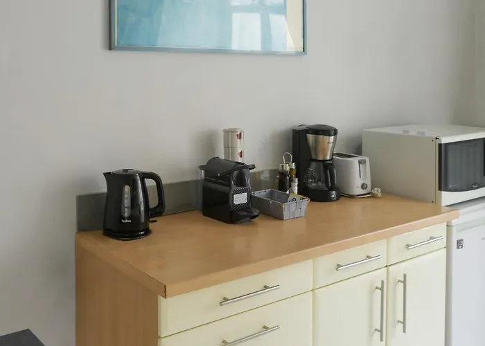 Le Besse - Calme Et Lumineux En Centre