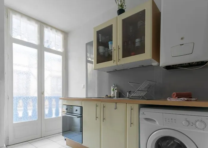 Le Besse - Calme Et Lumineux En Centre Apartmán Vichy